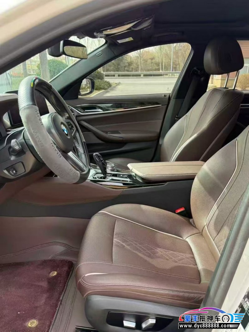 21年宝马5系轿车抵押车出售