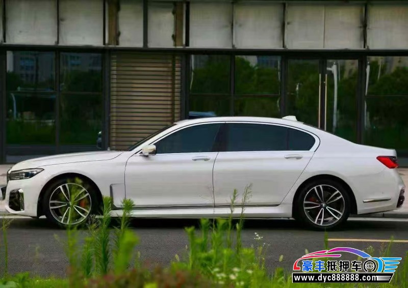 16年宝马7系轿车抵押车出售