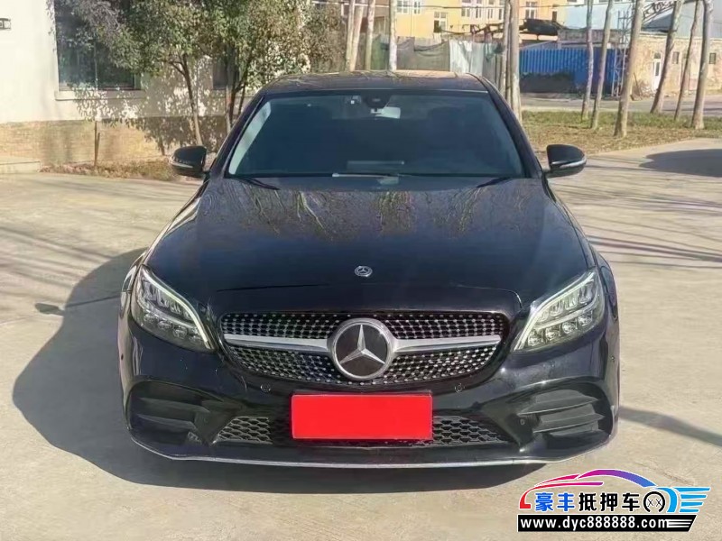 抵押车出售19年奔驰C轿车