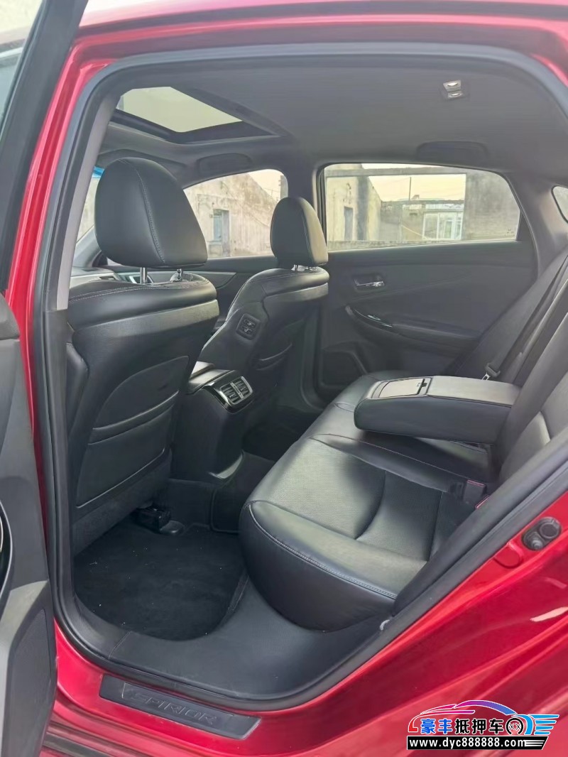 17年本田雅阁轿车抵押车出售