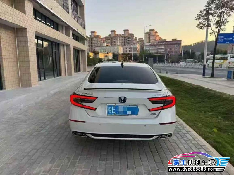 22年本田雅阁轿车抵押车出售