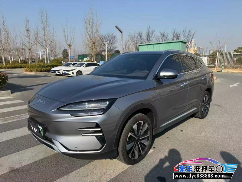 25年比亚迪宋轿车抵押车出售