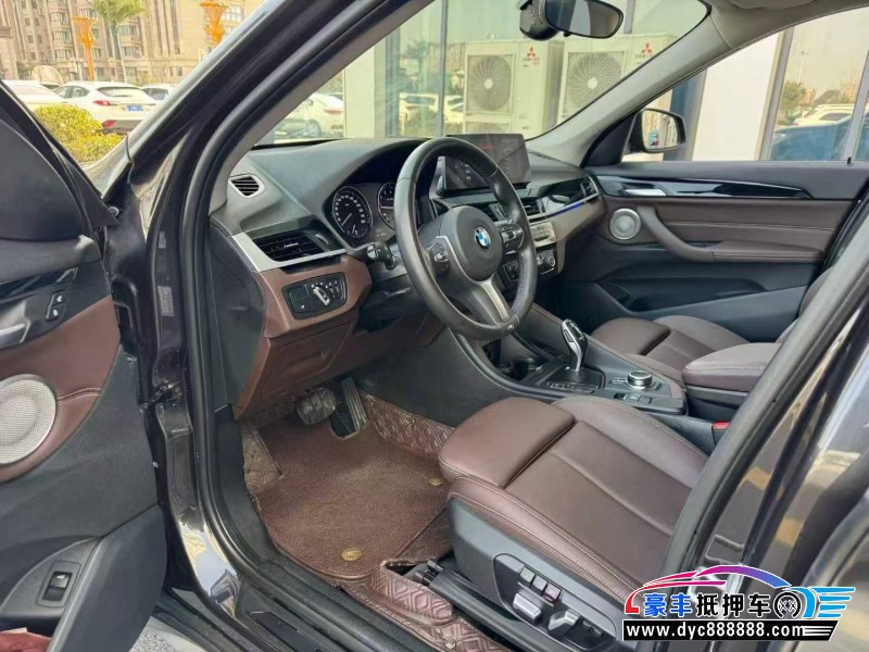 22年宝马X1SUV抵押车出售