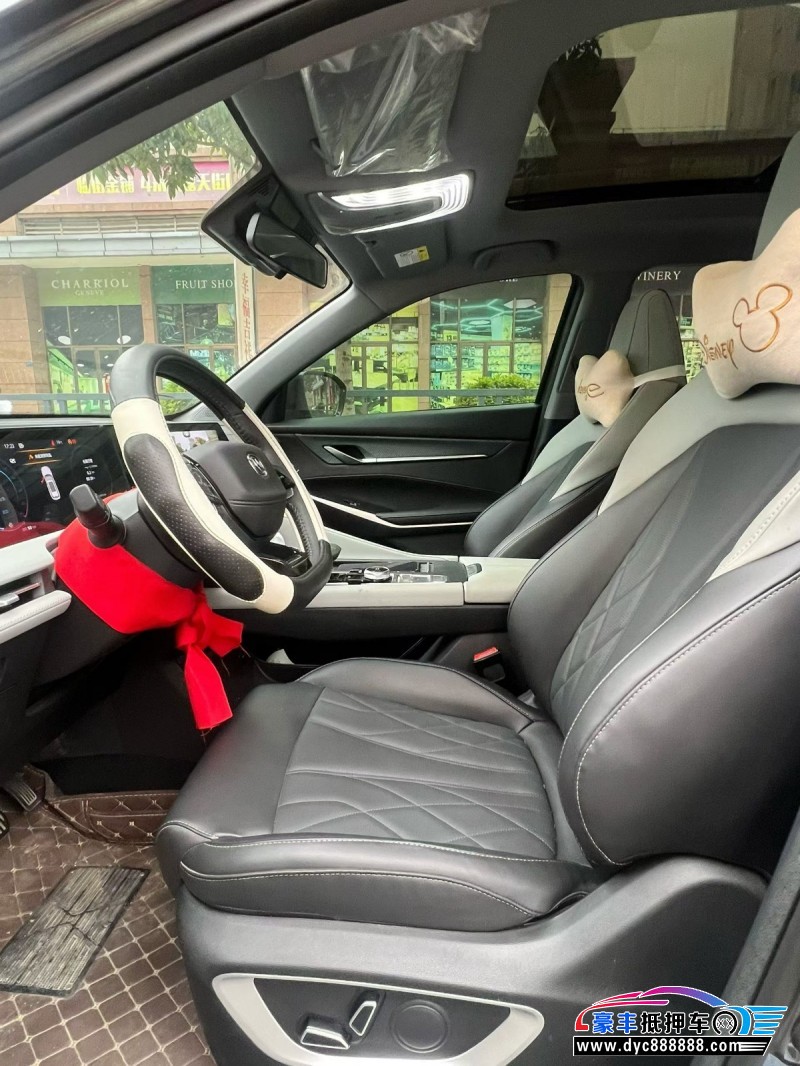 25年长安CS75轿车抵押车出售