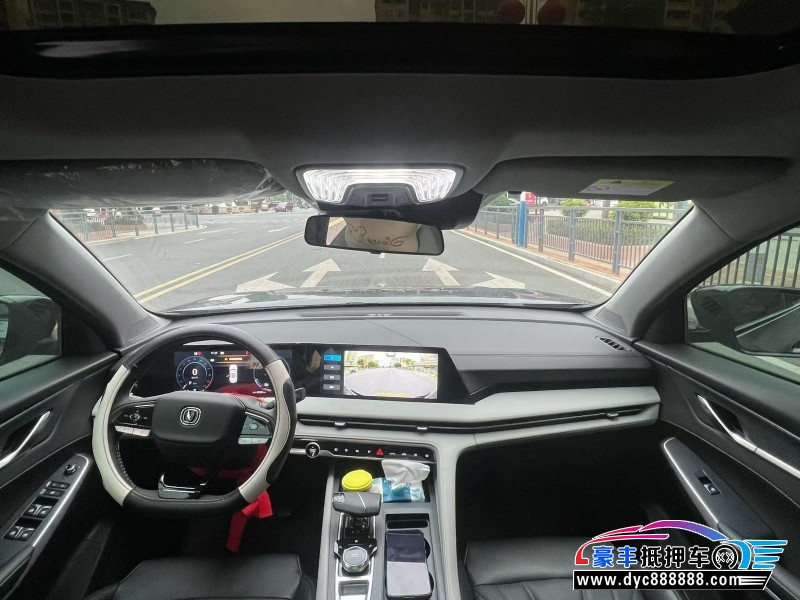 25年长安CS75轿车抵押车出售