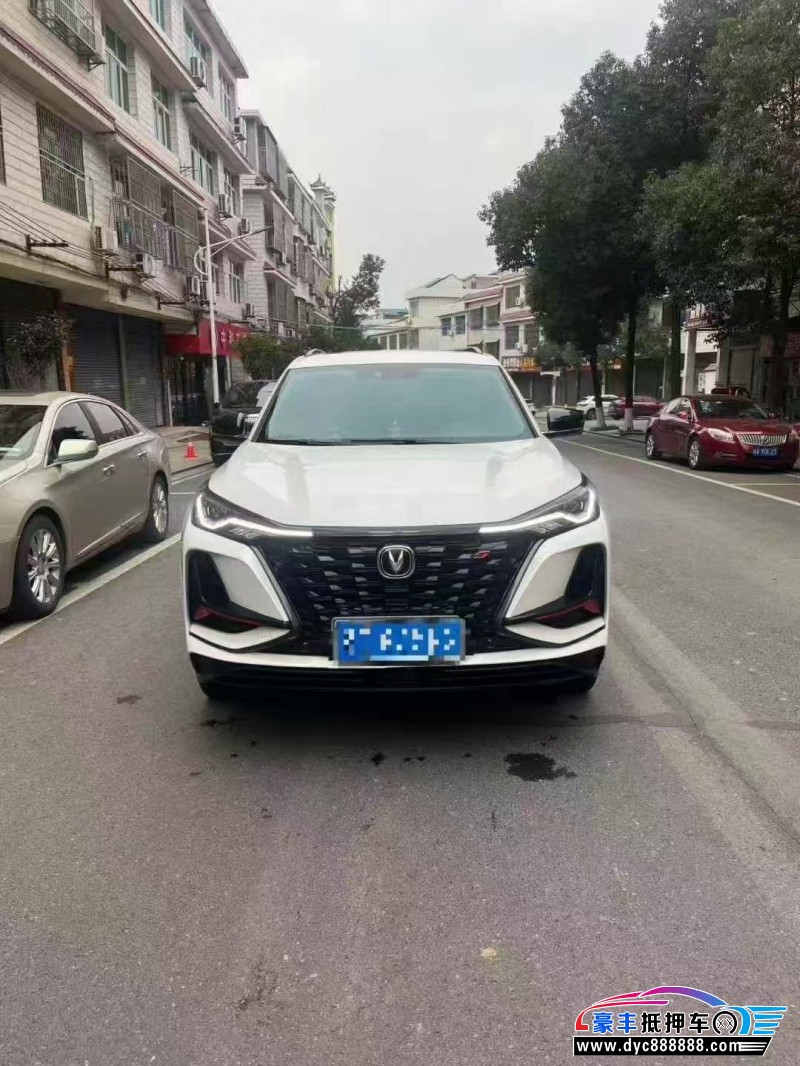 抵押车出售22年长安CS75轿车