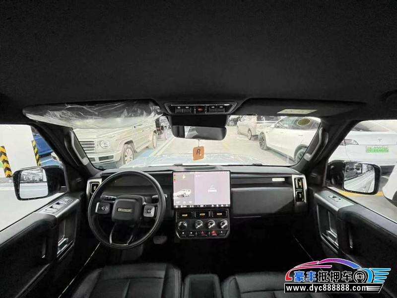 25年奇瑞爱卡轿车抵押车出售