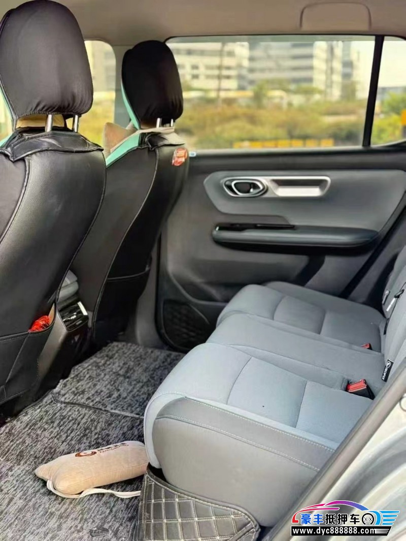 23年埃安Y80轿车抵押车出售