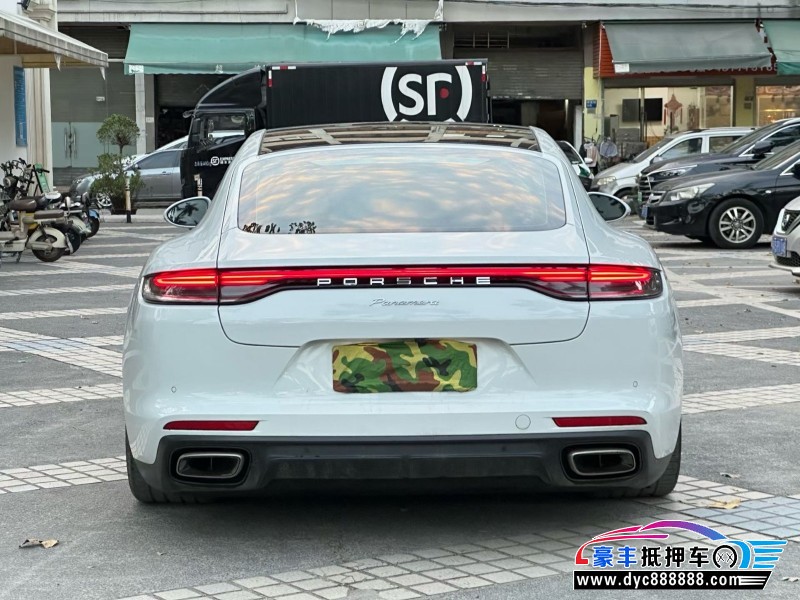 21年保时捷帕纳梅拉轿车抵押车出售