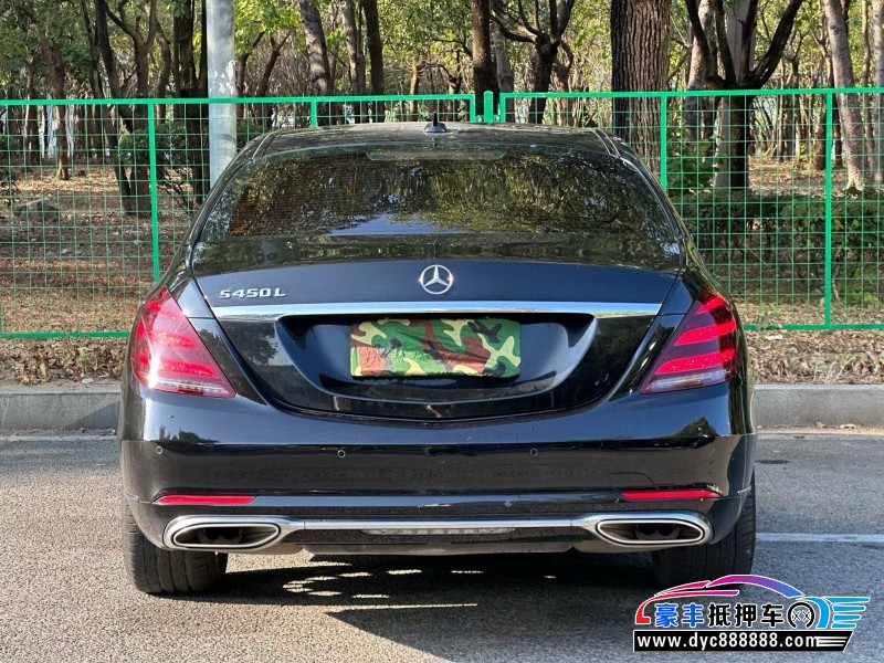 20年奔驰S轿车抵押车出售