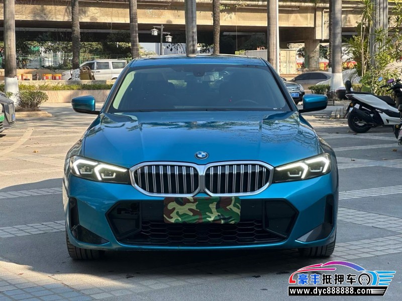 抵押车出售24年宝马3系轿车
