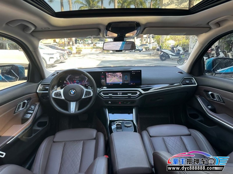 24年宝马3系轿车抵押车出售