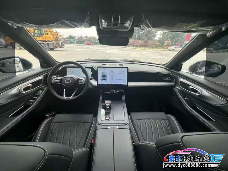 25年传祺GS8轿车抵押车出售