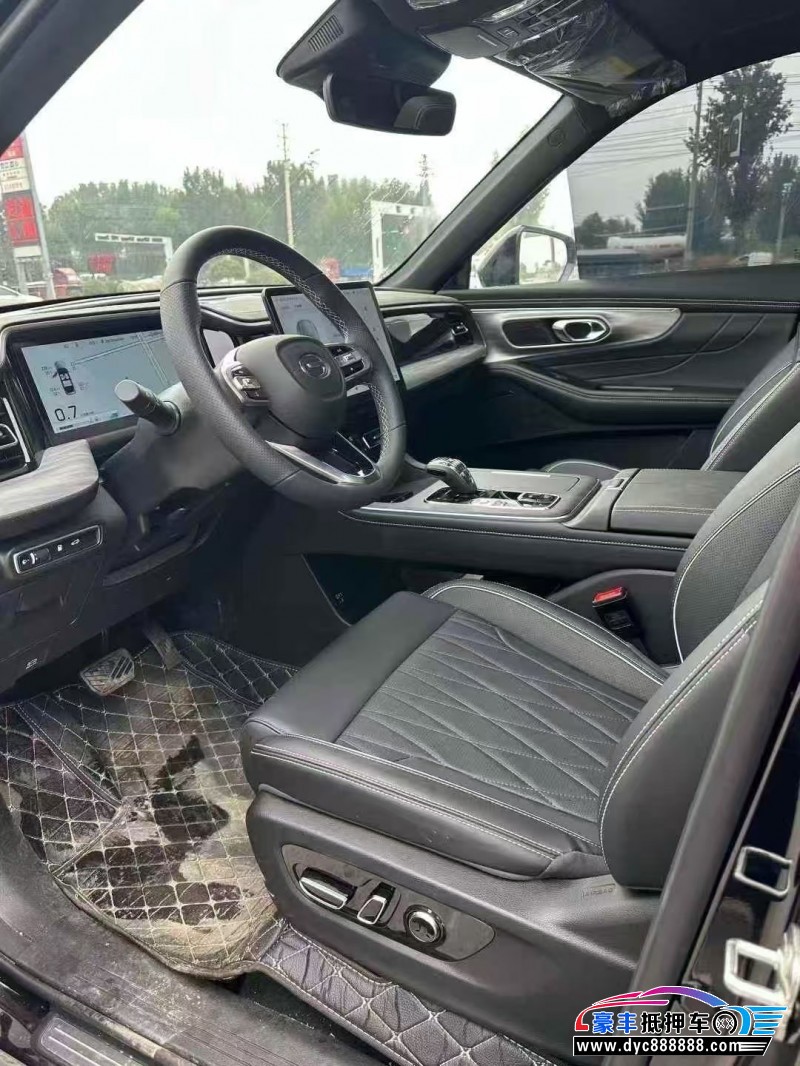 25年传祺GS8轿车抵押车出售