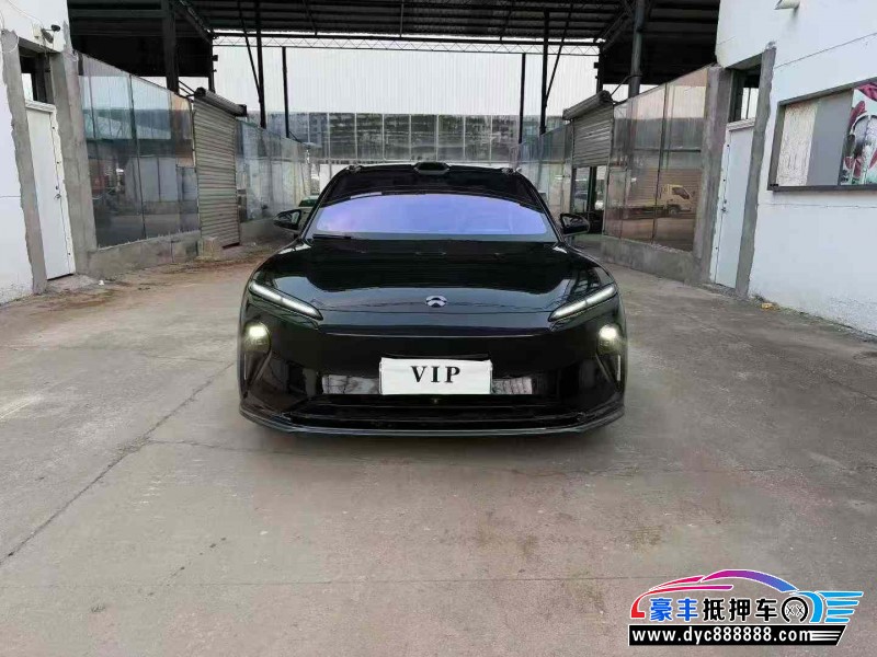 抵押车出售24年蔚来ET5轿车