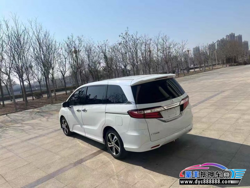 18年本田奥德赛轿车抵押车出售