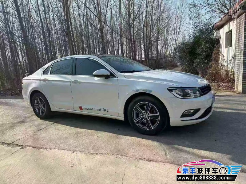 16年大众凌渡轿车抵押车出售