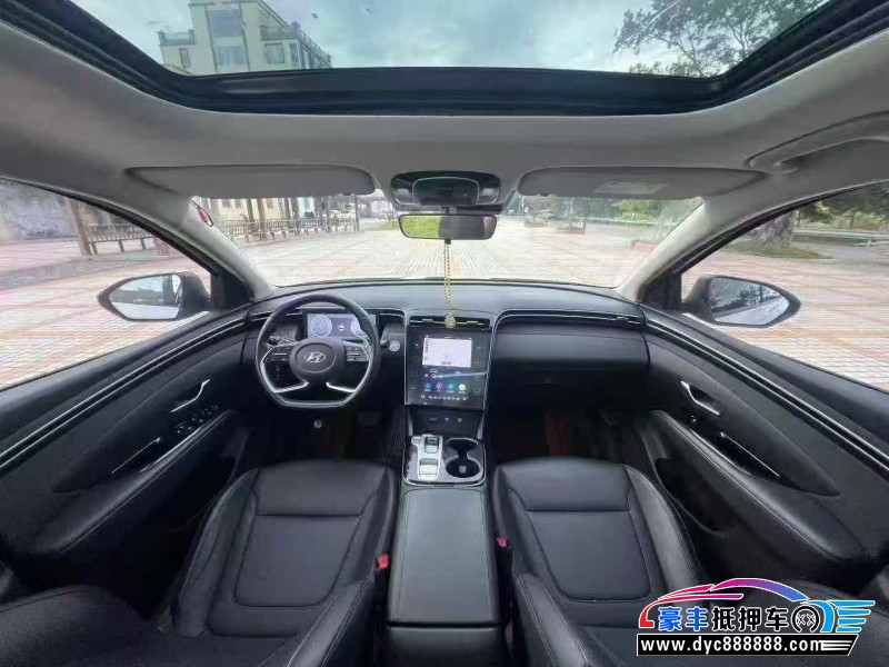 22年现代途胜轿车抵押车出售