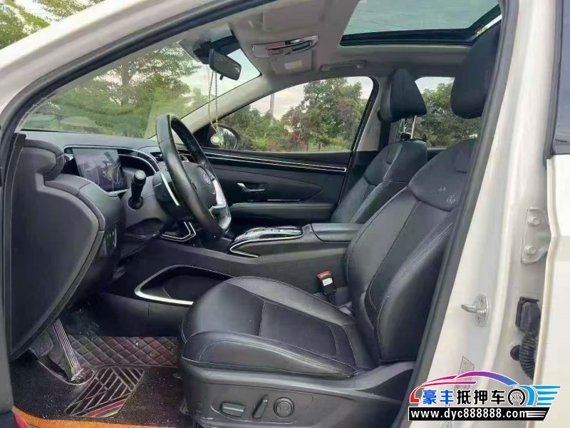 22年现代途胜轿车抵押车出售