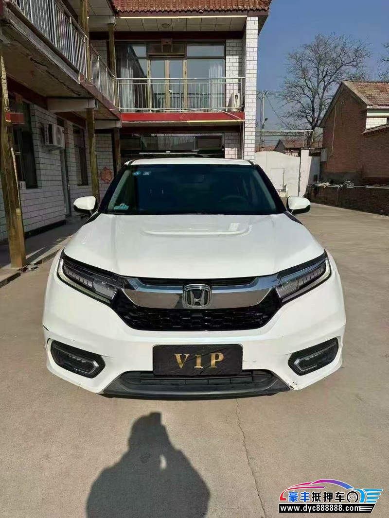 抵押车出售17年本田冠道轿车