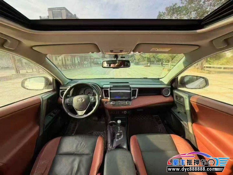 15年丰田RAV4轿车抵押车出售