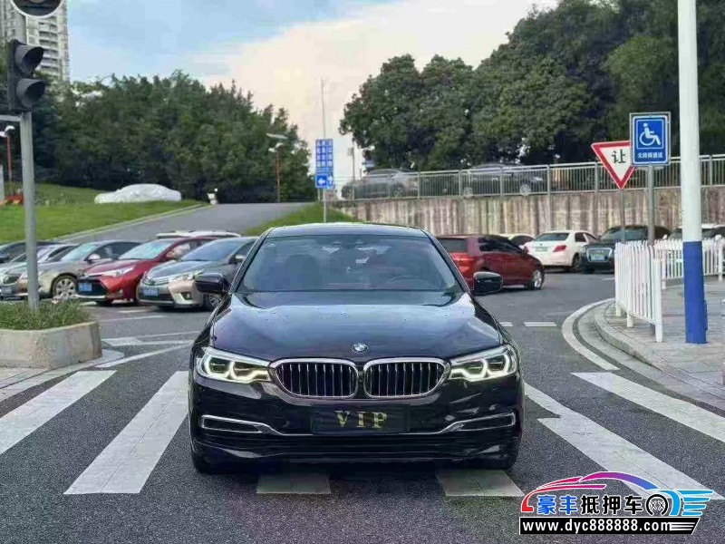 20年宝马5系轿车抵押车出售