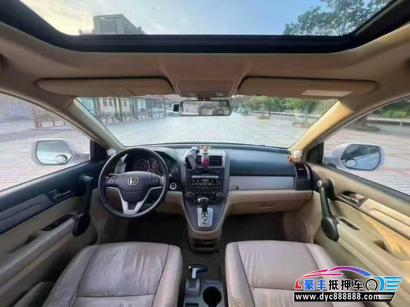 12年本田CR-V轿车抵押车出售