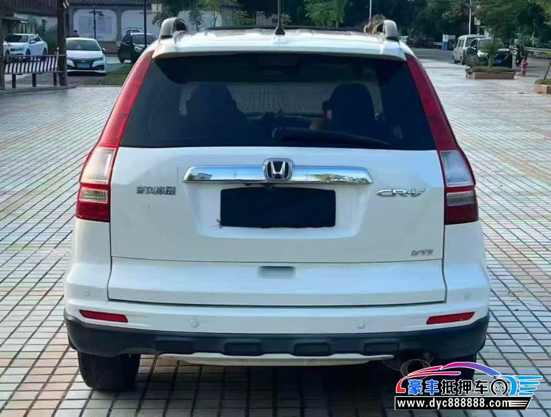 12年本田CR-V轿车抵押车出售