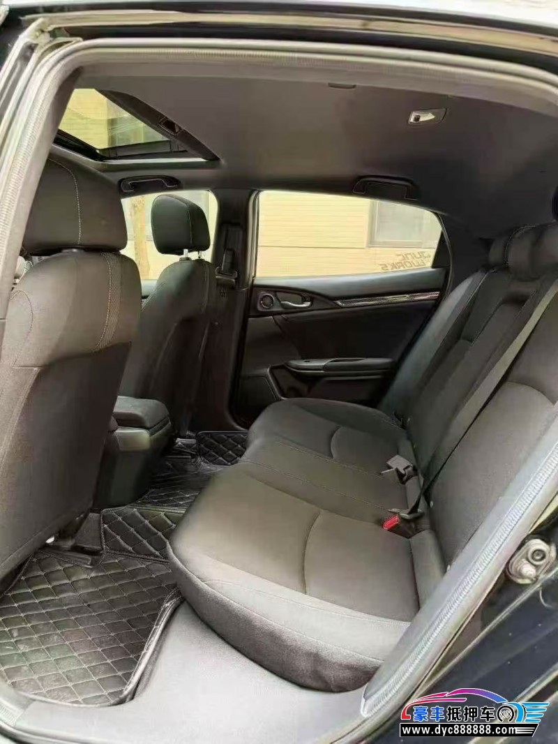 22年本田思域轿车抵押车出售