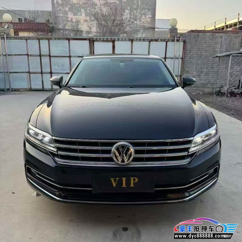 抵押车出售18年大众辉昂轿车