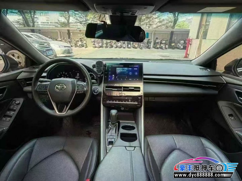 24年丰田亚洲龙轿车抵押车出售