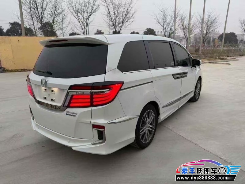 21年本田艾力绅轿车抵押车出售