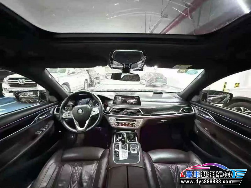 18年宝马7系轿车抵押车出售