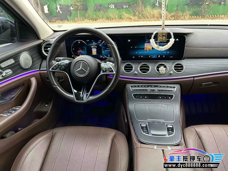 21年奔驰E轿车抵押车出售