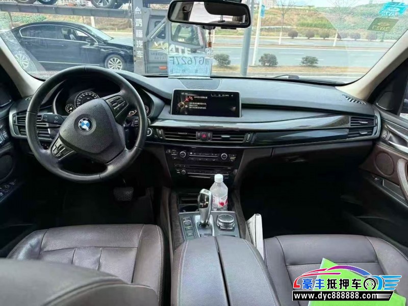 17年宝马X5轿车抵押车出售