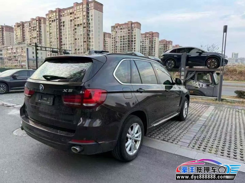 17年宝马X5轿车抵押车出售