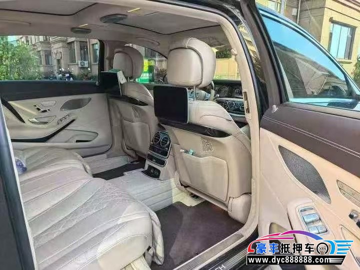 20年奔驰迈巴赫S级轿车抵押车出售