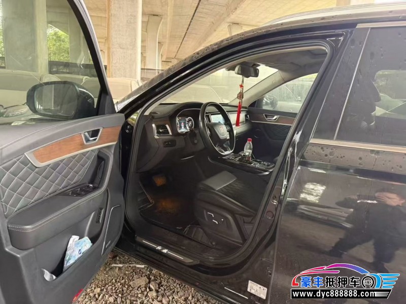 20年红旗HS7轿车抵押车出售