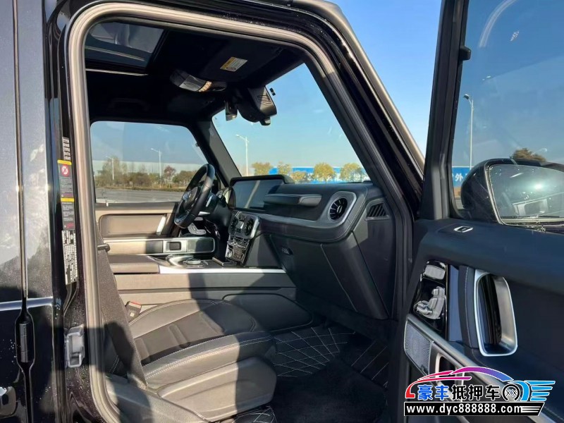 23年奔驰G轿车抵押车出售