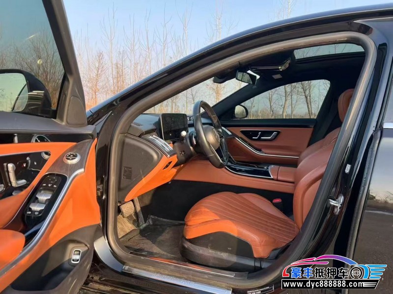 21年奔驰S轿车抵押车出售