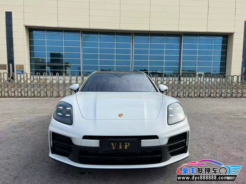 抵押车出售25年保时捷帕纳梅拉轿车