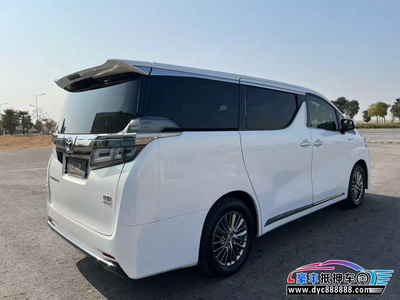 20年丰田埃尔法轿车抵押车出售