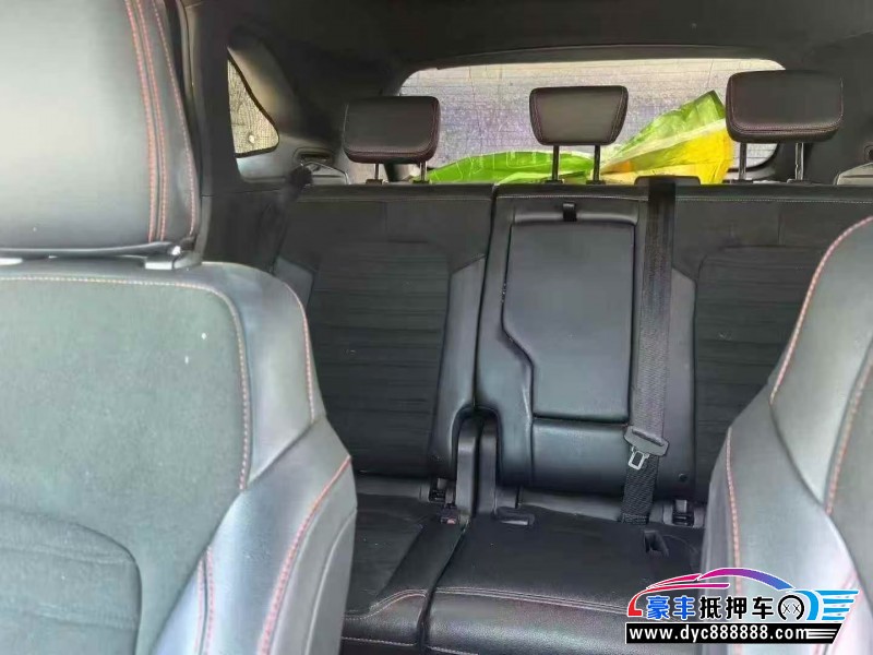 20年福特锐际轿车抵押车出售