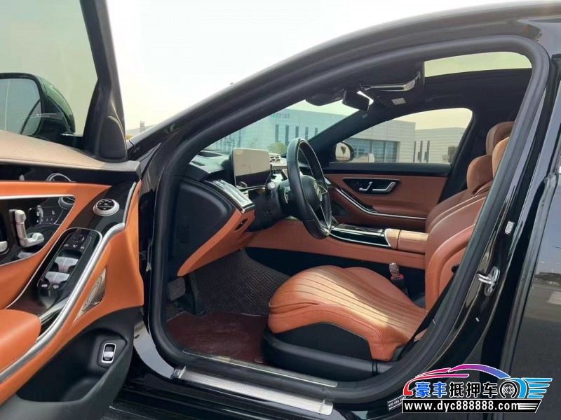 23年奔驰S轿车抵押车出售