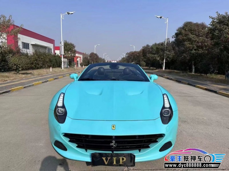 抵押车出售15年法拉利California T轿车