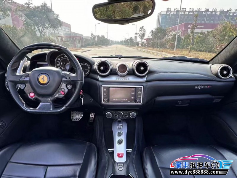15年法拉利California T轿车抵押车出售