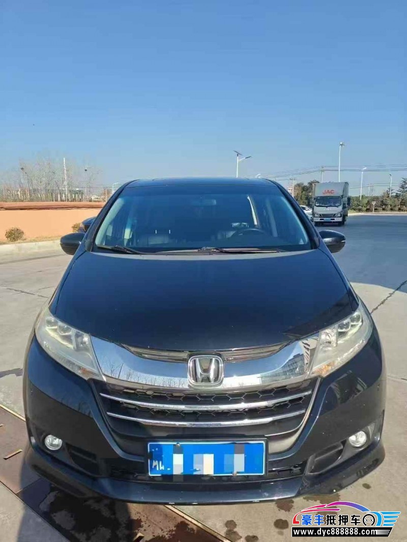 抵押车出售18年本田奥德赛轿车