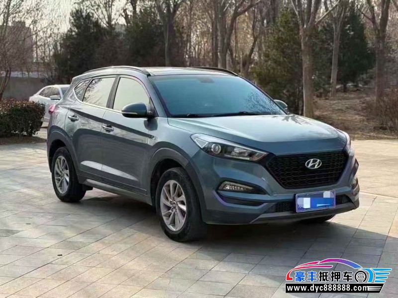 16年现代途胜轿车抵押车出售