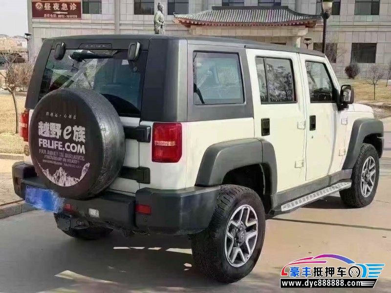 18年北京BJ40轿车抵押车出售