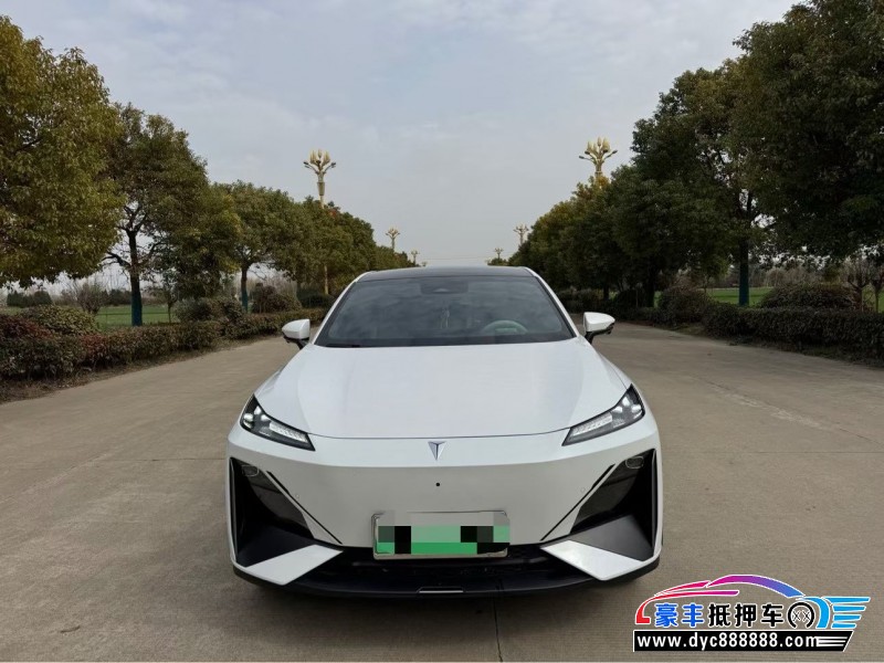 24年长安深蓝S07轿车